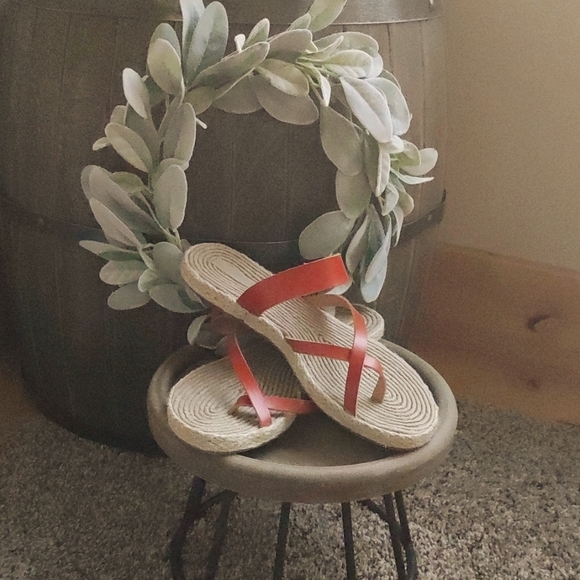 EUC Leather Sandals - Picture 1 of 1